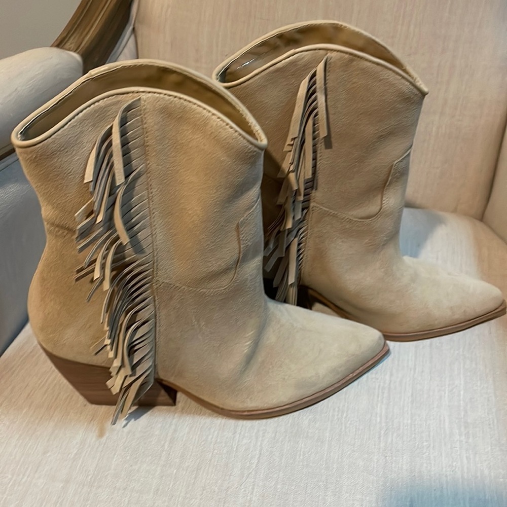 Steve Madden New Without Tags Women’s Suede Fringe Boot